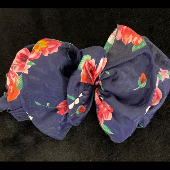 Hair Bows x 2 - Picture 4 of 4
